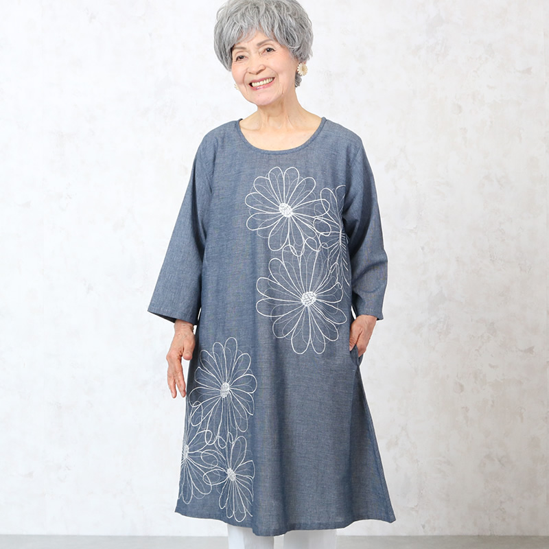 楽天市場 七分袖花刺繍ワンピース シニアファッション レディース 70代 80代 春夏 高齢者 服 おばあちゃん 誕生日 プレゼント ミセス 女性 婦人 敬老の日 プレゼント ギフト 実用的 ココわく シニアファッション