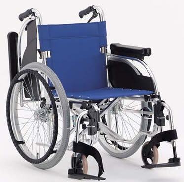 送料無料 介護用品 介助 車いす 車イス 送料無料 以下 誕生日プレゼント Jis規格耐荷重100kg完全対応 敬老の日ギフト 座幅医薬品 コンタクト 介護 車いす 介護用品 福祉用具 アルミ折りたたみ自走用車椅子ar 501 送料無料 松永製作所 座幅