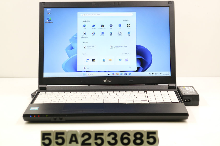 富士通 LIFEBOOK A748/TX Core i3 8130U 2.2GHz/8GB/256GB(SSD)/Multi