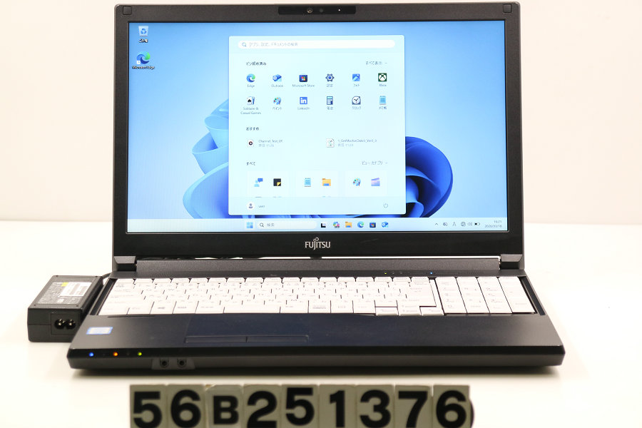 富士通 LIFEBOOK A579/B Core i3 8145U 2.1GHz/8GB/256GB(SSD)/DVD/15.6W/FWXGA(1366x768)/Win11 画面キズあり【中古】【20260325】