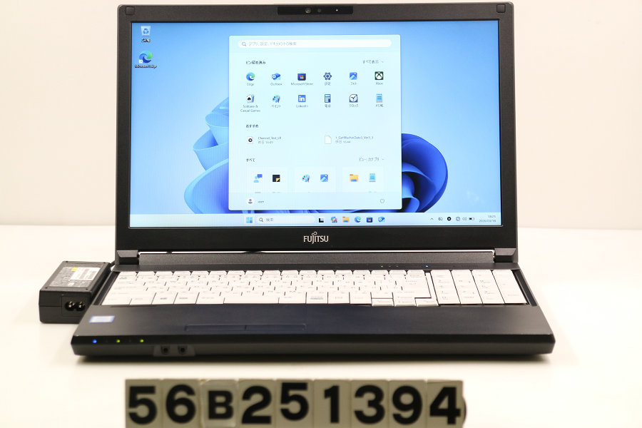 富士通 LIFEBOOK A579/B Core i3 8145U 2.1GHz/8GB/256GB(SSD)/DVD/15.6W/FWXGA(1366x768)/Win11 画面シミあり【中古】【20260325】