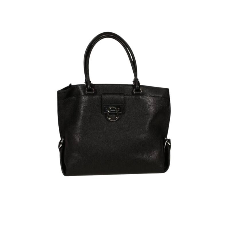 【送料無料，限定セール】 【未使用品】フェラガモ　バッグ　チェーン　トートバッグ　ヴァラ　21H500　