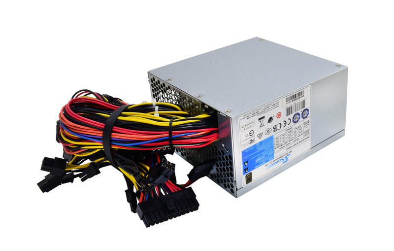 Seasonic Platinum 750W 電源ユニット Seasonic Platinum 750W 電源ユニット