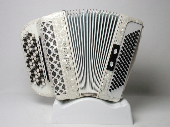 チェコ Delicia 社製 ボタン アコーディオン Model Sonorex 20 Special White｜テクノプロモーション