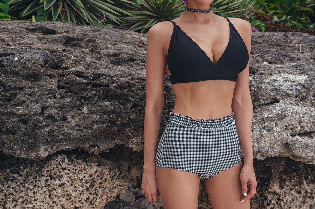 水泳着 レディース ビキニ ハイウエストライン 猿股引 ブラジャー 2句読点設定 韓国 流行り物 Shebeach シービーチ 典則威儀 軽易 愛愛しい ガール パッド従者 乳房 盛れる 成人 セクシー リア切れ地 大洋 スイミングプール 溜場 格好良い ギンガム糾す 墨ぞめ姦物 水着