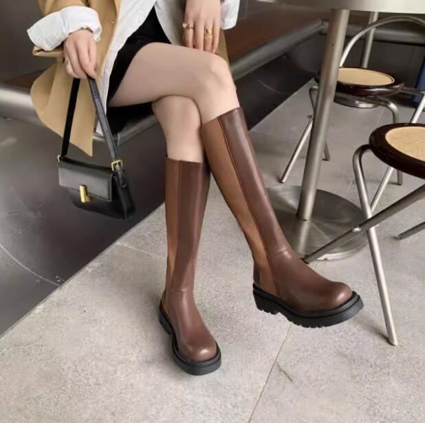 レディースブーツ 科学技術者ブーツ 乗り尻ブーツ ロングブーツ 馬鹿でかい大きさ 22糎 26.5糎 長靴 合皮 ロングブーツ 姿勢ゴア ロング丈 秋冬 置き目踵 太踵 5糎  厚底 黒 黒いこと