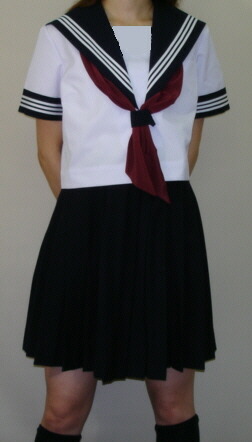 SH48衿・袖折り返し紺色・白3幹線半袖セーラー服