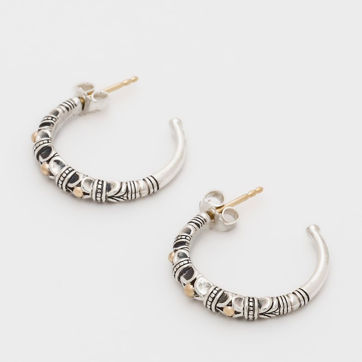 貨物輸送無料 ピアス(両耳用 2個) gerochristo ジェロクリスト Kassandra Hoop Earrings / GA001 返品取り替えっこ不可