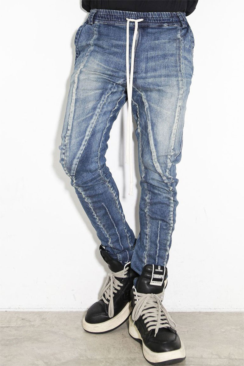 セール商品 30%OFF 送料無料 ボトムス A.F ARTEFACT エーエフ アーティファクト DENIMD ANATOMICAL FITTED LONG PANTS / ブルー 返品交換不可