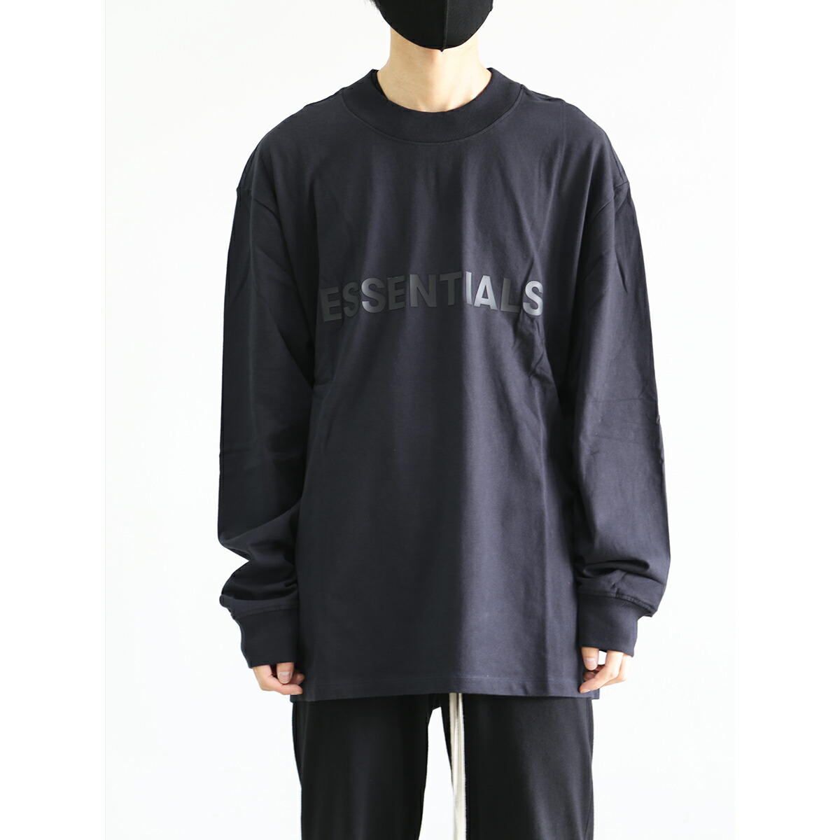 貨物輸送無料 トップス FEAR OF GOD FOG ESSENTIALS フィアオブゴッド エッセンシャルズ SSENSE FRONT LOGO L/S TEE / ダークネイビー 返品取り替えっこ不可