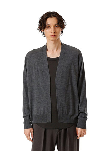 送料無料 トップス ATTACHMENT アタッチメント × JOHN SMEDLEY MERINO EXTRAFINE BUTTONLESS V NECK CARDIGAN / ダークグレー|Valuation share