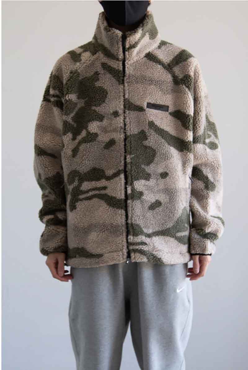 送料無料 アウター FEAR OF GOD FOG ESSENTIALS フィアオブゴッド エッセンシャルズ FLEECE FULL ZIP JACKET / カモ 返品交換不可|Valuation share