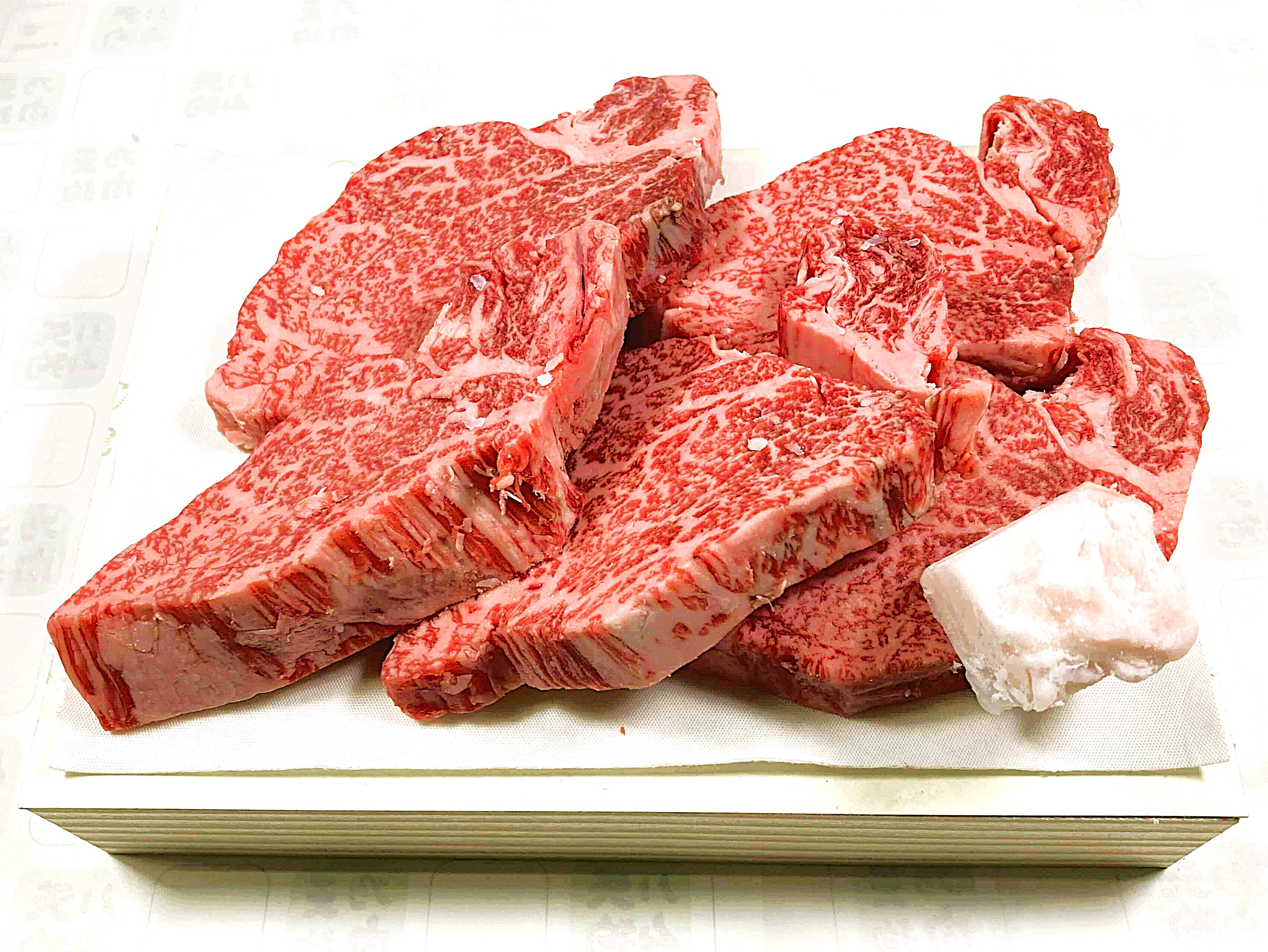 【THT-150B】国内産 黒毛和牛 ヒレステーキ肉 80g&times;5枚【送料無料】内祝 御祝 御礼 感謝 記念日 誕生日｜天狗ハム　店