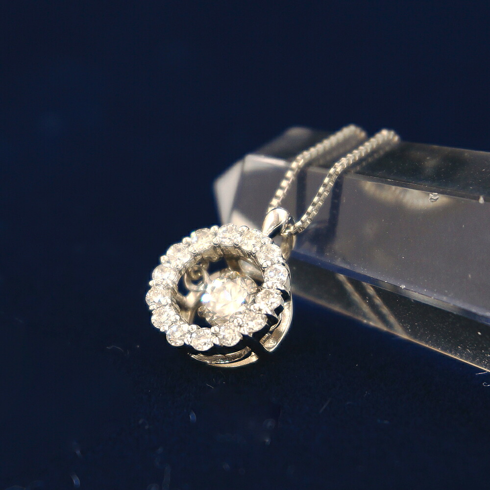【タイムセール】 計0.40ct ダイヤモンドペンダント(18K) 『ダンシングストーン 特許チップ付き』 鑑別書付き ラウンドブリリアントカット プラチナ(Pt850)チェーン付き♪ jyuer