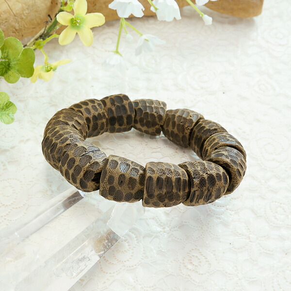 楽天市場】【タイムセール】 香木 沈香 (じんこう) アロマ 老沈香