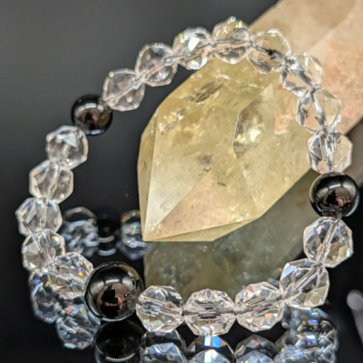 パワーストーン 水晶【プレミアムスターカット】モリオン 10mm 親玉12mm ブレスレット 天然石 クリスタル 高品質 鑑別済み 黒水晶 開運 厄除け 願望実現 メンズ レディース ユニセックス｜天然石・Ohana店