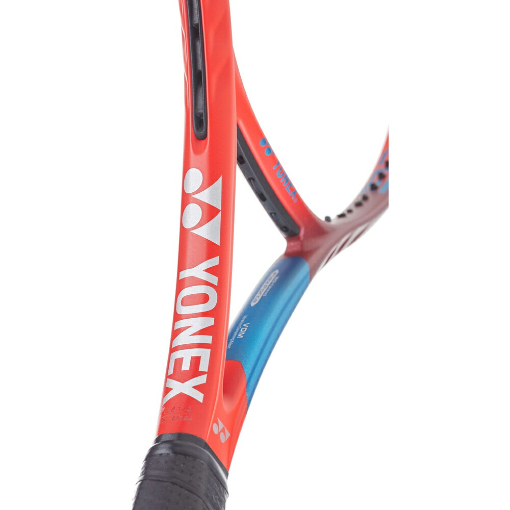 数々のアワードを受賞 21 Racket 100 Vcore 海外正規品 Yonex 100 300g 06vc100 587 ブイコア 100 Core V ヨネックス ラケット