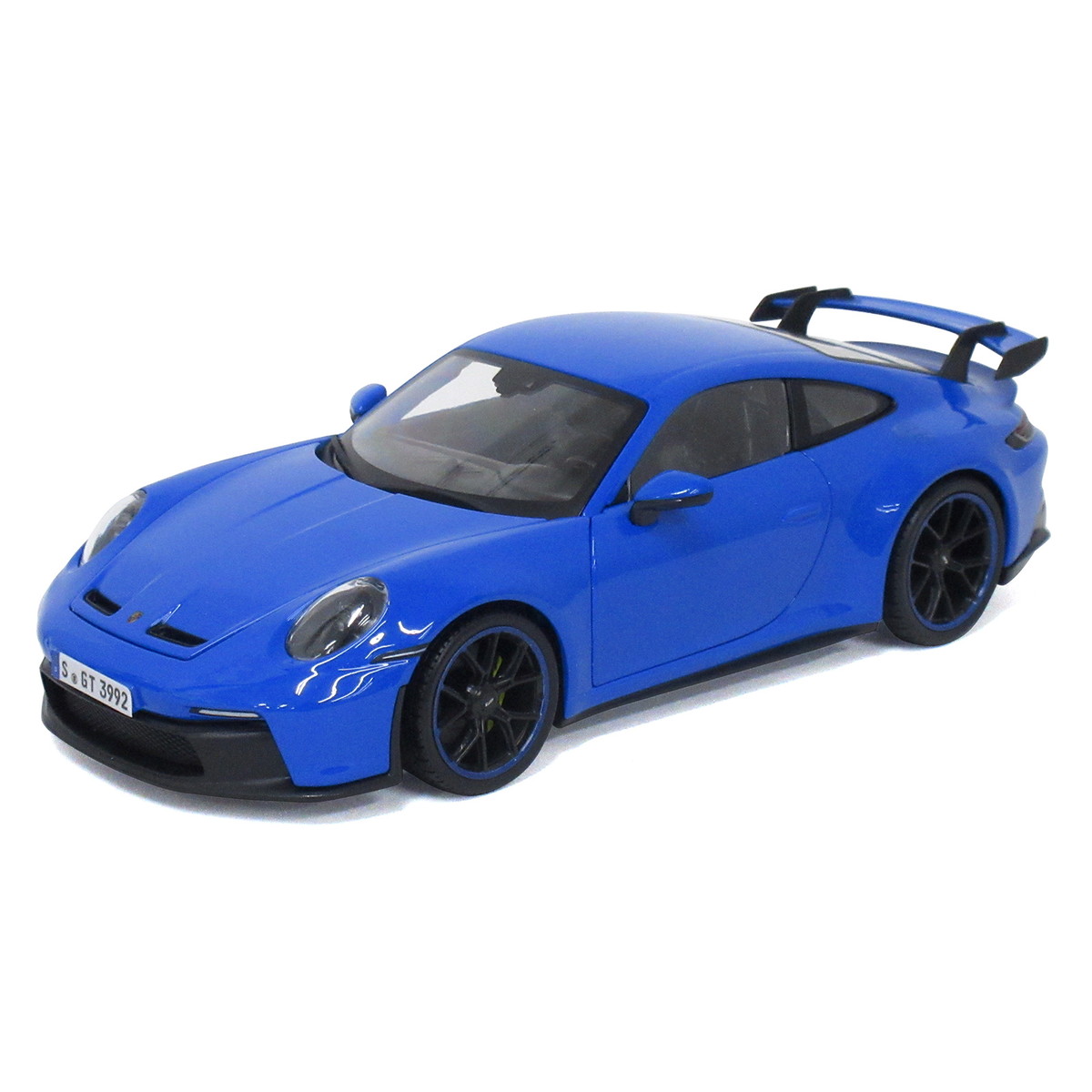 1/18 PORSCHE 911 992 GT3 レッド　ポルシェ　マイスト Amazon | Maisto 1/18 ポルシェ 911 GT3 2022 レッド 完成品