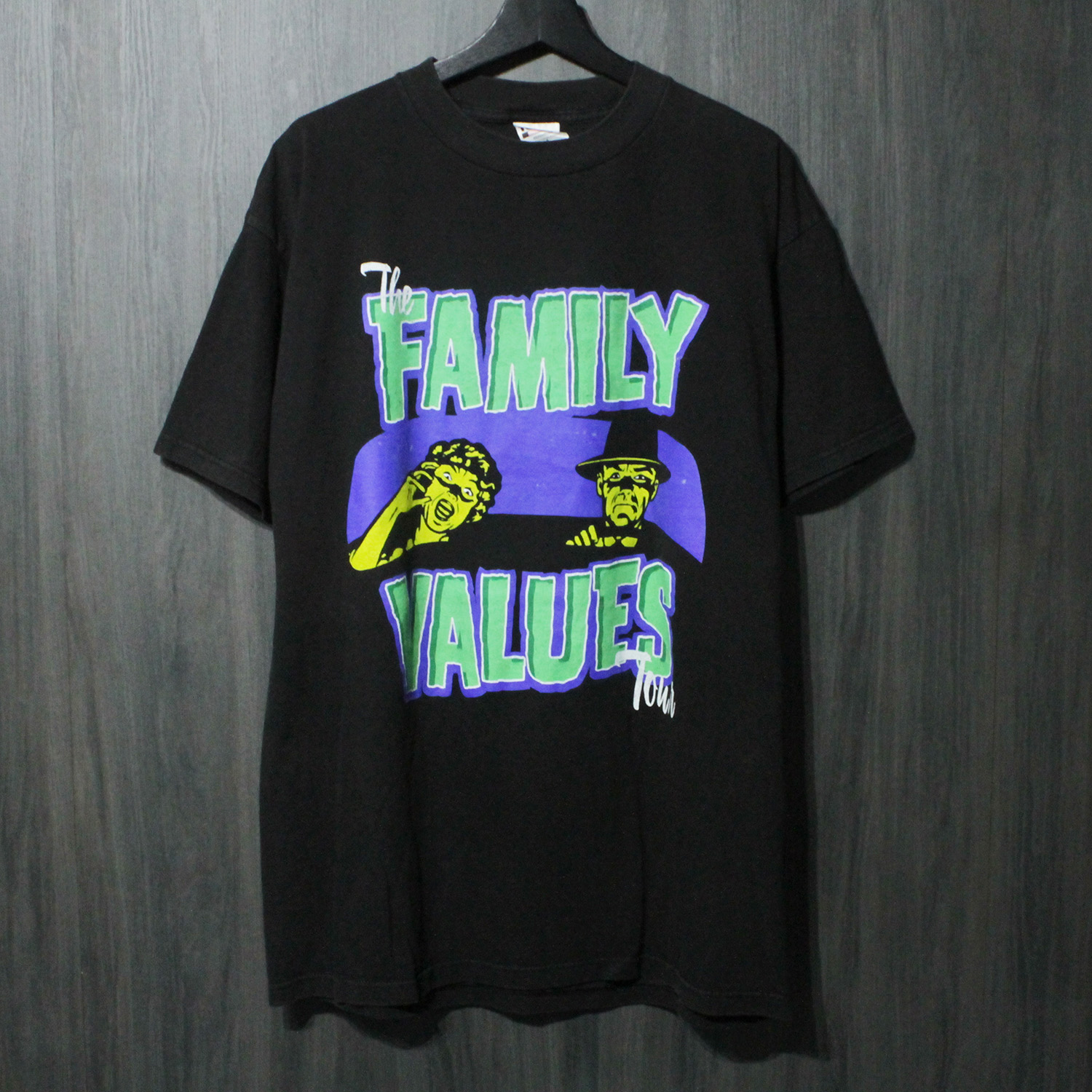 90s VINTAGE TEE The Family Values "1998 Tour " TULTEX XL 価値観半袖Tシャツ ブラック｜Ten past Ten Jr.