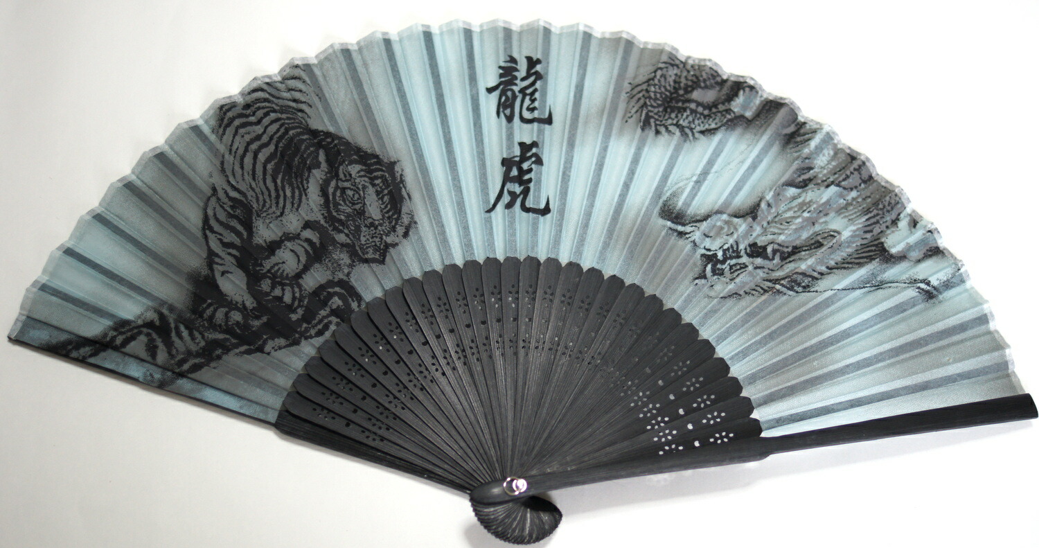 楽天市場】シルク扇子 武田信玄 虎 7.5寸 高級シルク扇子 目立っ