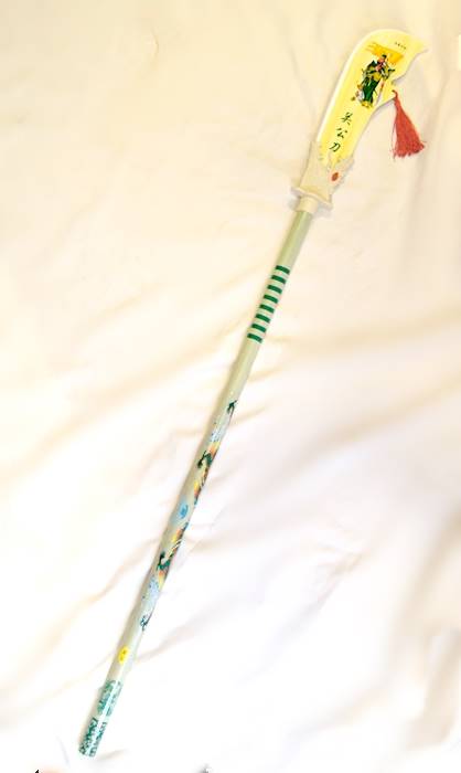 楽天市場】カンフー武具・ジュラルミン製鷹頭刀(ようとうとう)【中国