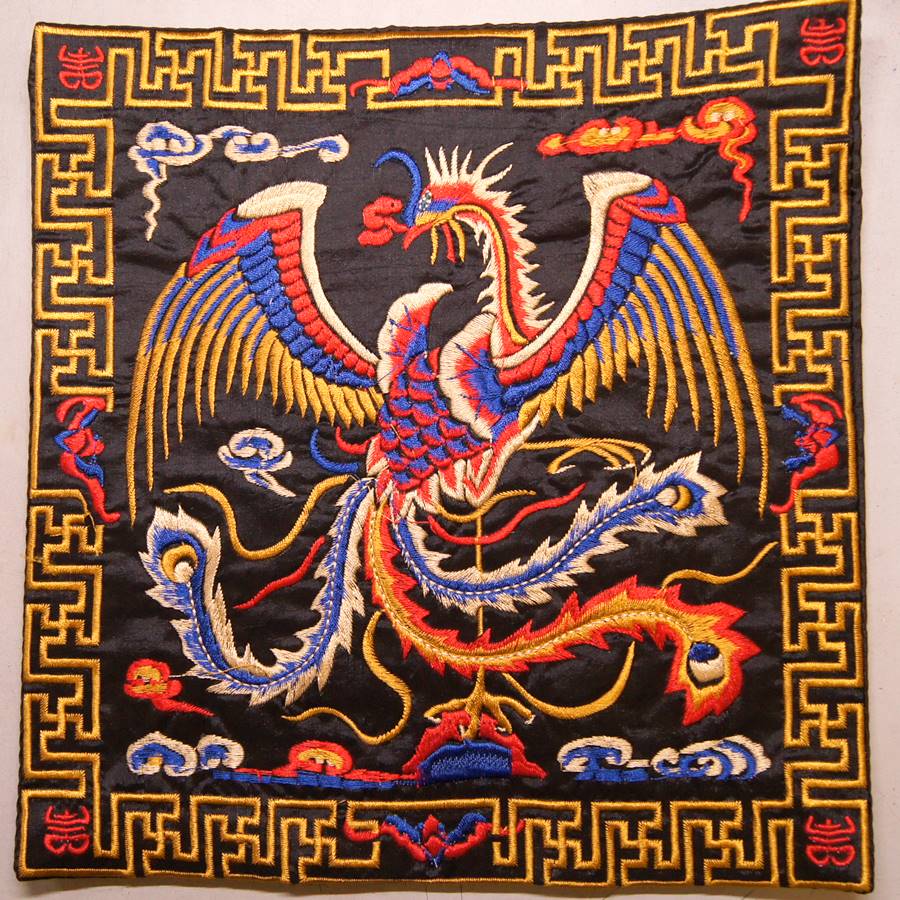 金ちゃんです　鳳凰花紋刺繍　ランチョンマット５点　^_^他２点 愛亀舞 鳳凰刺繍 引箔金糸 ランチョンマット 4点セット 帯