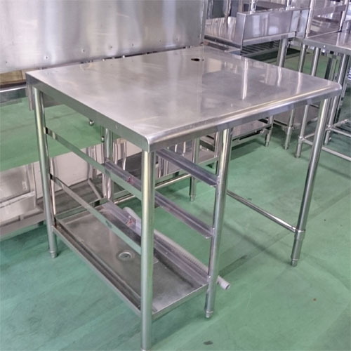中古 サーバー台 穴あり 幅900 奥行750 高さ840 送料別途見積 業務用