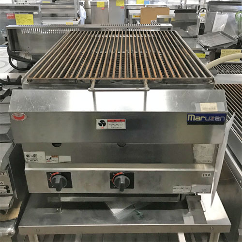 【中古】ハースグリラー マルゼン 幅600×奥行700×高さ480 【送料別途見積】【業務用】【飲食店 店舗 厨房機器 グリラー 焼物器 業務用グリラー 業務用焼物器】 49,500円