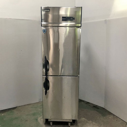 【実業界最長1年引き受ける】【中古】縦型冷凍器 大和冷機 213SS-EC 幅600×奥ふかさ800×高さ1910 【貨物輸送別途積もり書き】【御役目用】【飲食店 バス発着場 御厨子所計器 冷凍器 御役目用冷凍器】