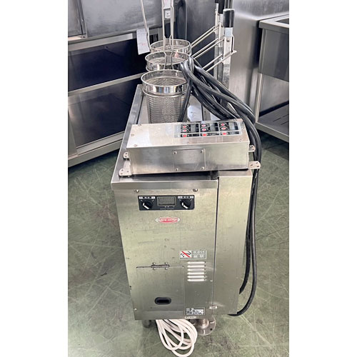 【業界最長1年保証】【中古】自動ゆで麺機 日本洗浄機 UMR521EHA 幅350×奥行640×高さ720 三相200V 【送料別途見積】【業務用】【飲食店 店舗 厨房機器 ゆで麺機 業務用ゆで麺機】