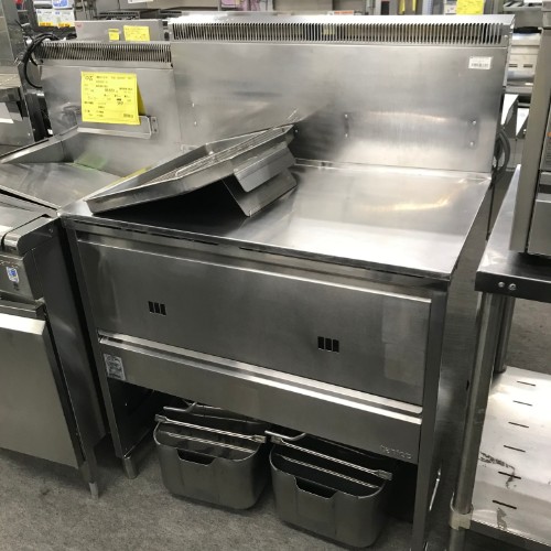 楽天市場】【送料無料】新品！タニコー 2槽ガスフライヤー （18L