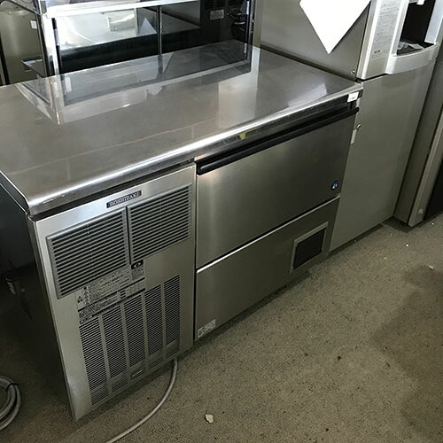 【業界最長1年保証】【中古】チップアイス製氷機 ホシザキ CM-200K 幅1060×奥行600×高さ800 三相200V 【送料別途見積】【業務用】【飲食店 店舗 厨房機器 製氷機 業務用製氷機】|厨房機器と店舗用品 TENPOS