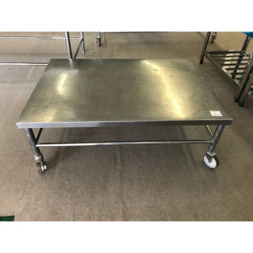 【中古】低コンロ台 幅1150×奥ぶかさ800×高さ400 【貨物輸送無料】【お役目用】【飲食店 バス発着場 勝手もと設備 屁っ放り台 お役目用屁っ放り台】