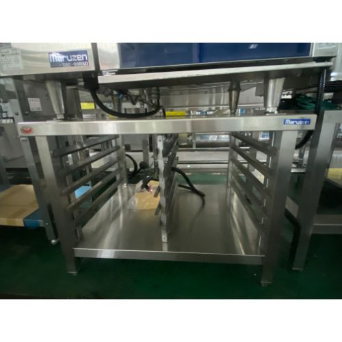 【中古】スチコン専用架台 マルゼン 幅820×奥ぶかさ715×高さ600 【貨物輸送無料】【お役目用】【飲食店 バス発着場 勝手もと設備 屁っ放り台 お役目用屁っ放り台】