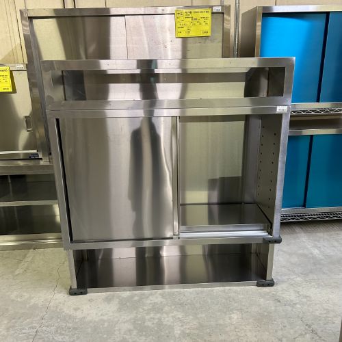 【中古】吊収納家具 幅1100×奥ぶかさ350×高さ1210 【貨物輸送別途積もり書き】【お役目用】【飲食店 バス発着場 勝手もと設備 吊収納家具 お役目用吊収納家具】
