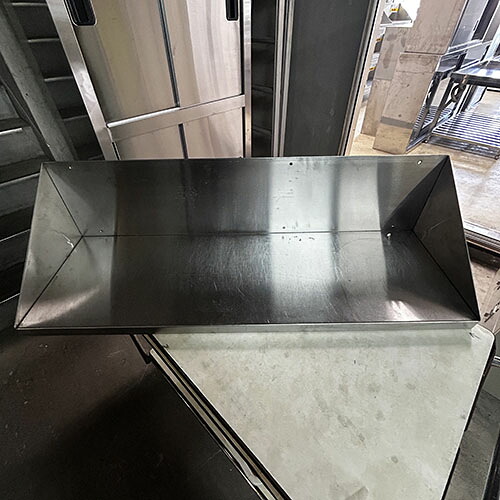 【中古】平棚 背板付き 幅940×奥行300×高さ250 【送料別途見積】【業務用】【飲食店 店舗 厨房機器 平棚 上棚 業務用平棚 業務用上棚】