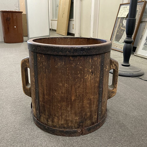 楽天市場】【中古】装飾 木彫 木桶置物 アイヌ風 【送料別途見積