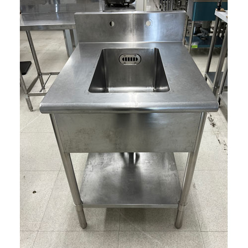 【中古】一槽シンク BGあり 幅600×奥行750×高さ830 【送料別途見積】【業務用】【飲食店 店舗 厨房機器 一槽シンク 業務用一槽シンク】 17,666円