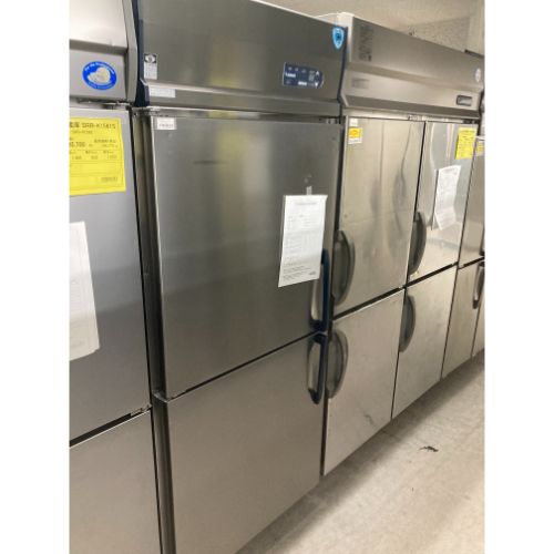 【実業家最長1年引きうける】【中古】縦型電気冷蔵庫 ダイレイ 221YCD-EC 幅750×奥ふかさ650×高さ1905 【貨物輸送無料】【御勤め用】【飲食店 バス発着場 勝手もと備品 電気冷蔵庫 御勤め用電気冷蔵庫】