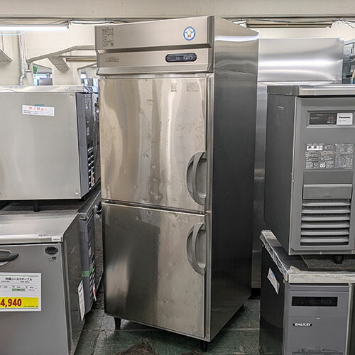 【実業家最長1年引きうける】【中古】縦型電気冷蔵庫 フクシマ小峡谷花の冠(福島実業) ARD-080RMD 幅755×奥ふかさ800×高さ1950 三相200V 【貨物輸送別途積もり書き】【御勤め用】【飲食店 バス発着場 勝手もと備品 電気冷蔵庫 御勤め用電気冷蔵庫】