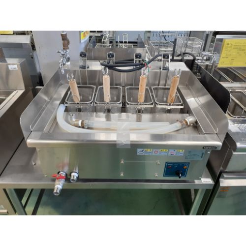 【業界最長1年保証】【中古】卓上電気式パスタボイラー(冷凍麺専用) タニコー TCEU-4AL 幅695×奥行650×高さ290 三相200V 【送料別途見積】【業務用】【飲食店 店舗 厨房機器 ゆで麺機 業務用ゆで麺機】