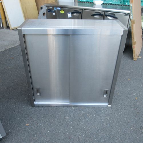 【中古】吊収納家具 シンコー 幅900×奥ふかさ300×高さ900 【貨物輸送別途積もり書き】【御役目用】【飲食店 バス発着場 勝手もと機械 吊収納家具 御役目用吊収納家具】 業務用厨房機器・用品-業務用厨房用品-業務用厨房ラック