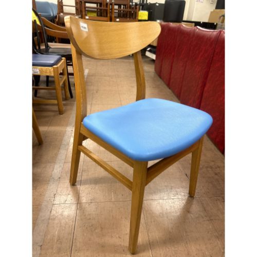 【中古】洋風イス(革青) 幅460×奥行490×高さ780 【送料無料】【業務用】【飲食店 店舗 厨房機器 イス 業務用イス】