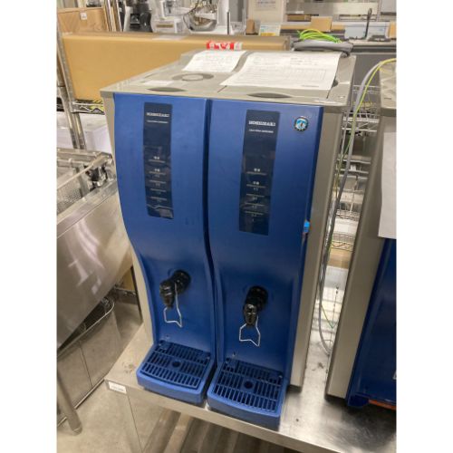 【業界最長1年保証】【中古】コールドドリンクディスペンサー(アイスコーヒー専用) ホシザキ DIC-10A-P 幅400&times;奥行580&times;高さ650 【送料無料】【業務用】【飲食店 店舗 厨房機器 コーヒーマシン 業務用コーヒーマシン】｜厨房機器と店舗用品 TENPOS