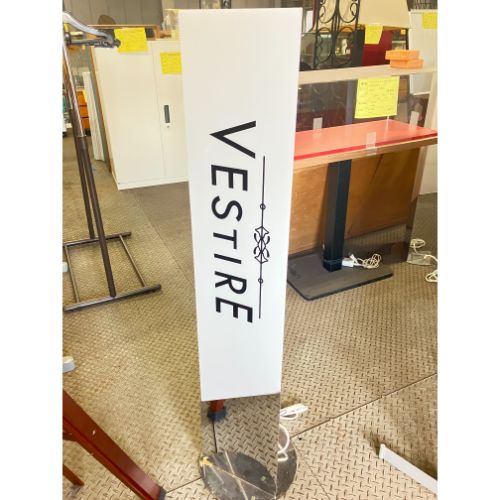 【中古】電飾看板 三角錐型 幅230×奥行230×高さ1210 【送料無料】【業務用】【飲食店 店舗 店舗備品 傘立て 傘スタンド】