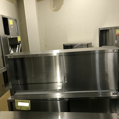 【中古】吊収納家具 幅1500×奥ぶかさ300×高さ600 【貨物輸送別途積もり書き】【お役目用】【飲食店 バス発着場 勝手もと設備 吊収納家具 お役目用吊収納家具】