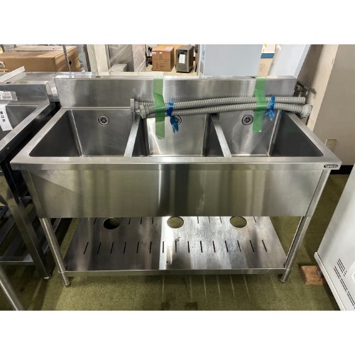 【中古】三槽シンク BGあり 幅1200×奥ふかさ600×高さ800 【貨物輸送別途積もり書き】【御勤め用】【飲食店 バス発着場 勝手もと備品 三槽シンク 御勤め用三槽シンク】