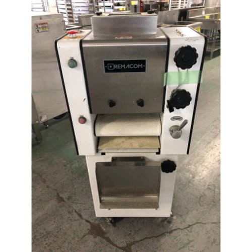 【中古】ミニモルダー レマコム RMD-300W 幅535×奥行910×高さ1225 三相200V 【送料別途見積】【業務用】【飲食店 店舗 厨房機器 特殊機械 業務用特殊機械】
