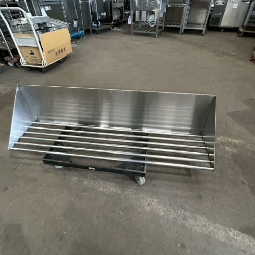 【中古】配管棚 背板付き添い人 幅1200×奥ふかさ300×高さ300 【貨物輸送別途積もり書き】【御勤め用】【飲食店 バス発着場 勝手もと備品 配管棚 御勤め用配管棚】