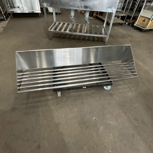 【中古】配管棚 背板付き添い人 幅1200×奥ふかさ300×高さ250 【貨物輸送別途積もり書き】【御勤め用】【飲食店 バス発着場 勝手もと備品 配管棚 御勤め用配管棚】